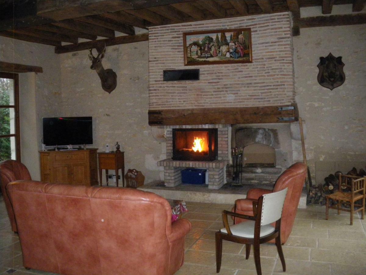Bed and Breakfast Domaine De La Touche Mosnay Экстерьер фото