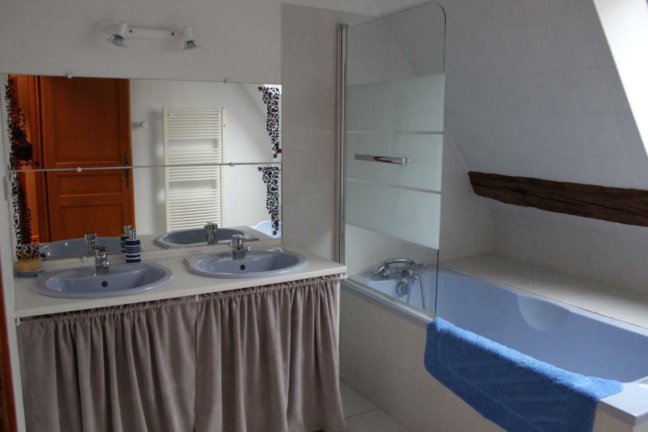 Bed and Breakfast Domaine De La Touche Mosnay Экстерьер фото